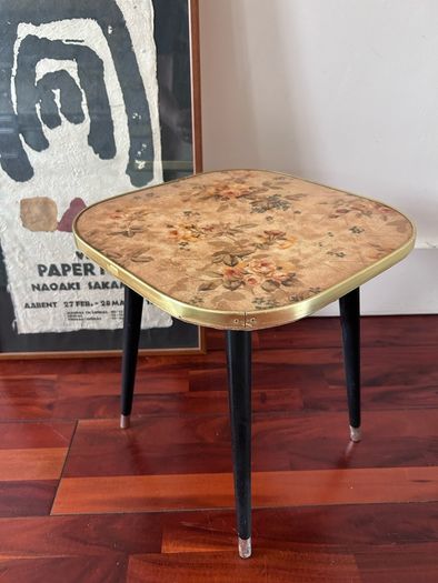 Vintage retro side/lamp table