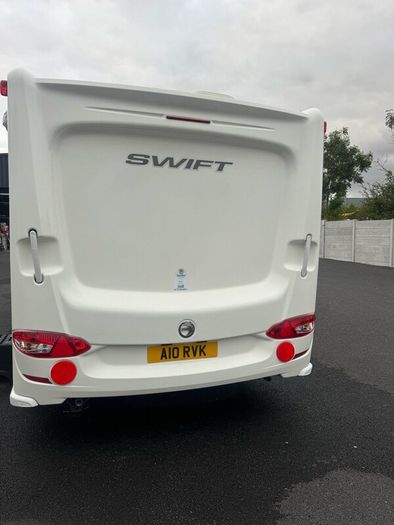 Swift Challenger SE 480-2 Berth - Fixed Awning