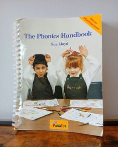 Jolly Phonics: The Phonics Handbook - Sue Lloyd