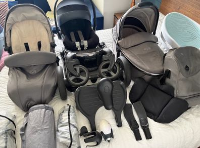 Egg 2 Travel System with Cybex Cloud Z2 Car Seat