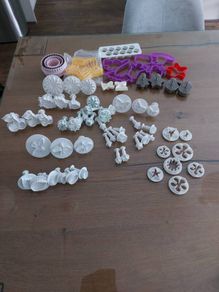 Cake and cookies cutters