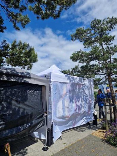 NEW 100% waterproof 3x3m pop-up Gazebo (3 side panels)