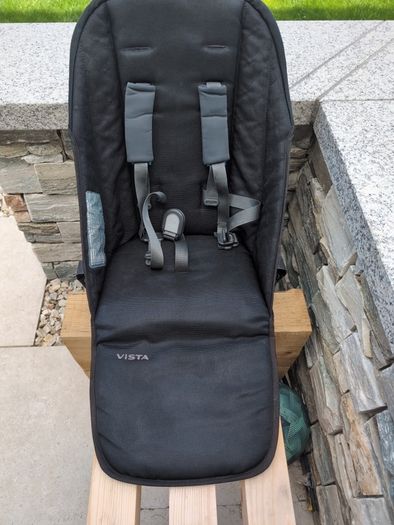 Travel system uppa baby vista, stroller, bassonet plus car seat and base