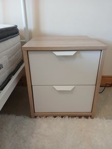 Bedside lockers
