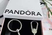 New genuine pandora bag charm holder