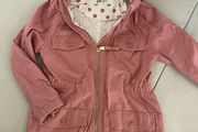 H&amp;M spring coat like new size 5-6 years old