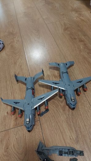 Transformers / toys