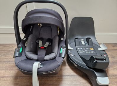 Maxi-Cosi Pebble 360 Car Seat & Maxi-Cosi FamilyFix 360 Car Seat Base