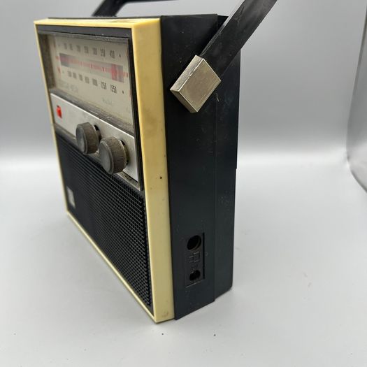 VEGA-402 B Vintage 1972 Soviet Russian Radio USSR - With Case - Untested - Prop