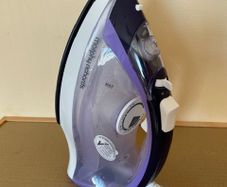 Morphy Richards Crystal Clear Steam Iron