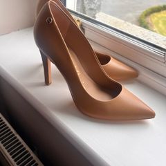 Calvin  Klein ladies Shoes