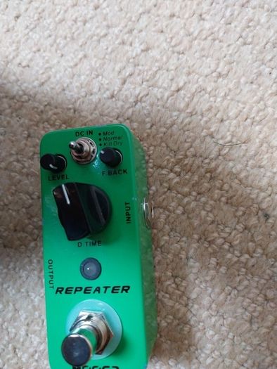 mooer digital delay pedal