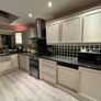 Kitchen Image 4