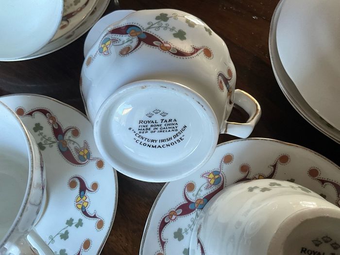 Vintage Royal Tara, Clonmacnoise Design Ware