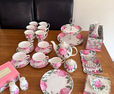Newbridge Rose - Large Collection