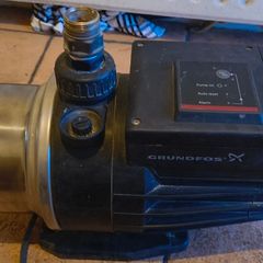 Grundfos MQ3-45B water pump, max pressure 7.5 bar