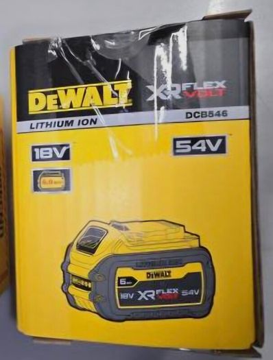 DeWALT 6AH 54V Flexvolt Battery. The Best A Professional Can Get. Closing down sale - all must go!.