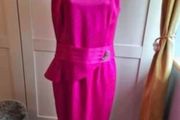 Beautiful ladies pink dress size 16-18 BNWT