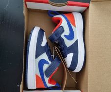 Nike toddler runners size 21 / 4.5
