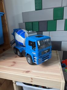 Bruder cement mixer MAN