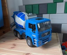 Bruder cement mixer MAN