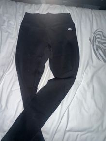 Hardly worn, like new, size medium I would say 10-12