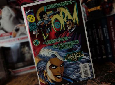 Storm ! Issue #3 ! Red Foil Cover ! First Printing ! 1996 ! by Marvel !