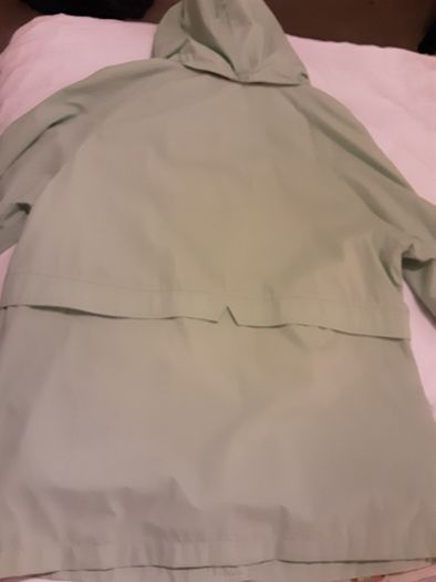 Hooded Jacket from Debenhams   Size: 20 UK .. 48 EU  ..  Colour: Pastel Green/Final Price Drop