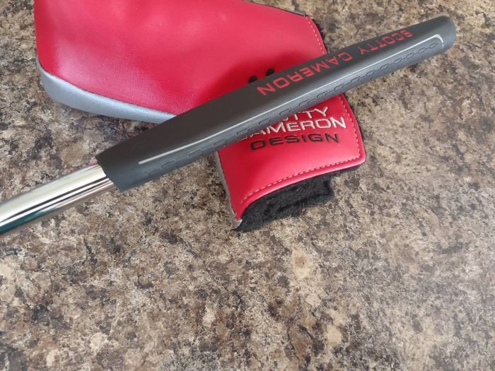 Scotty Cameron Fastback. As New.