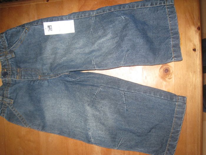 BNWT 12-18month Jeans with tags