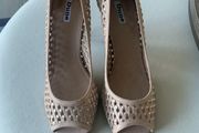 Dune Court Shoe - Brand New