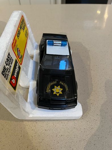 Ford Mustang Police 1/24 Burago