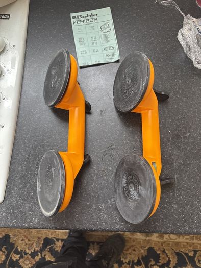 Heyco double suction cup lifter