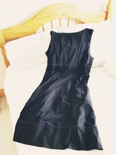 Lauren Vidal Dress - Size L (16)