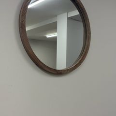Circular mirror