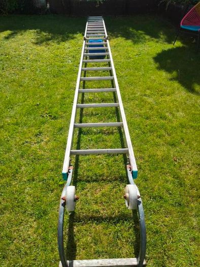 Roof Ladder
