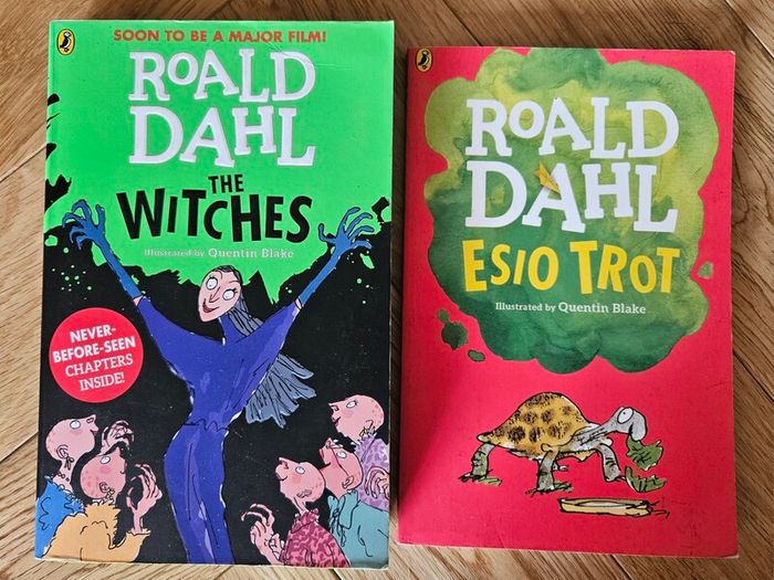 Roald Dahl The Witches + FREE Esio Trot