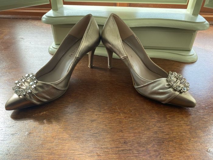 Marian high heel Size 39 champagne