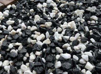 Pebbles/pea Gravel/used