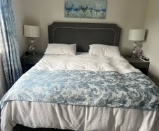King sized bed