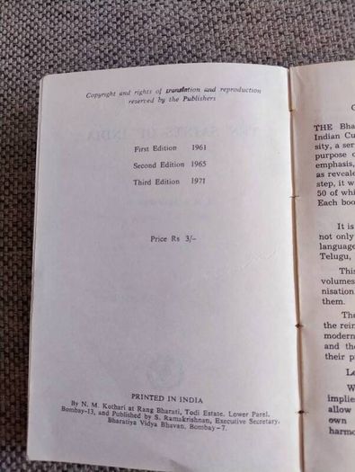 The Saints of India 1971 edition by T M P Mahadevan Bhavan Book University Bombay India in good condition with some signs of wear see photos FREE STANDARD POSTAGE INCLUDED
