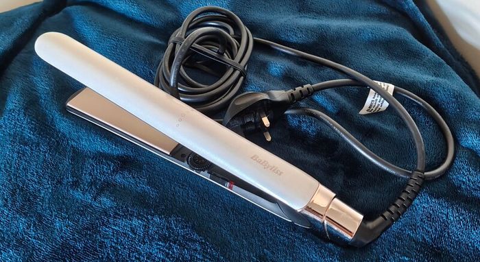 BaByliss Hair Straightener
