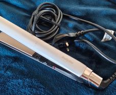 BaByliss Hair Straightener