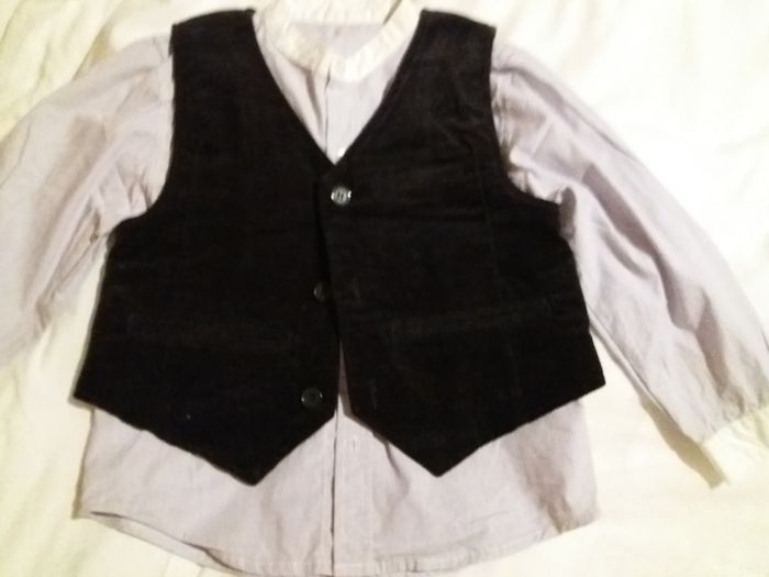 Boys shirt and waistcoat set Age 2-3