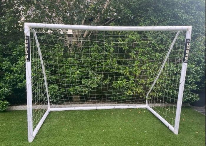 Football Goal Posts 8ft x 6ft  all weather UPVC
