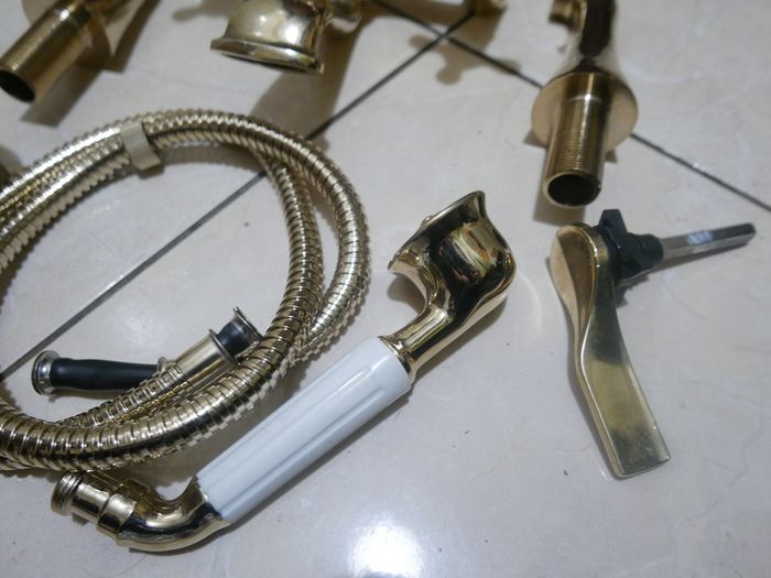 Vintage Retro Antique Plated Brass Bathroom Clawfoot Bath Tub Hand Shower taps Basin & Bath Shower Mixer (never used)