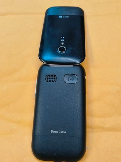Doro 2404 Senior Buttons Flip Mobile Phone Unlocked to all Networks
