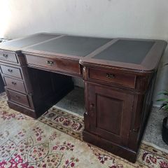 partners desk