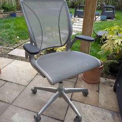ergonomic office chair