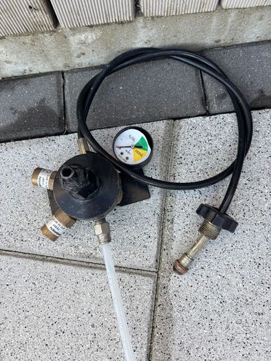 Guinness gas tap connector